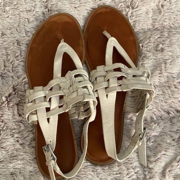 1.STATE  "Lenn" Sandals,‎ Size 8.5 M, White Leather Strapy Natural Buckle Flats - Picture 5 of 10